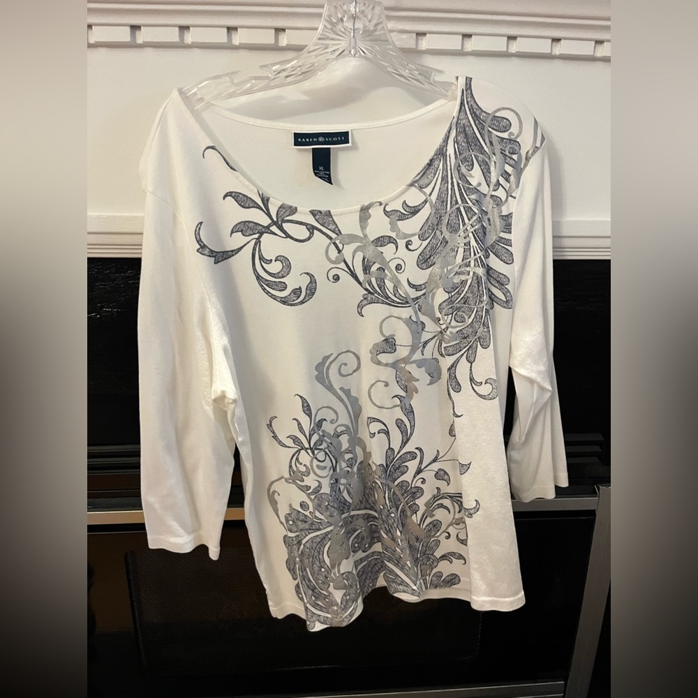 Women’s, Shirt, Karen Scott, size XL, White with Blue design